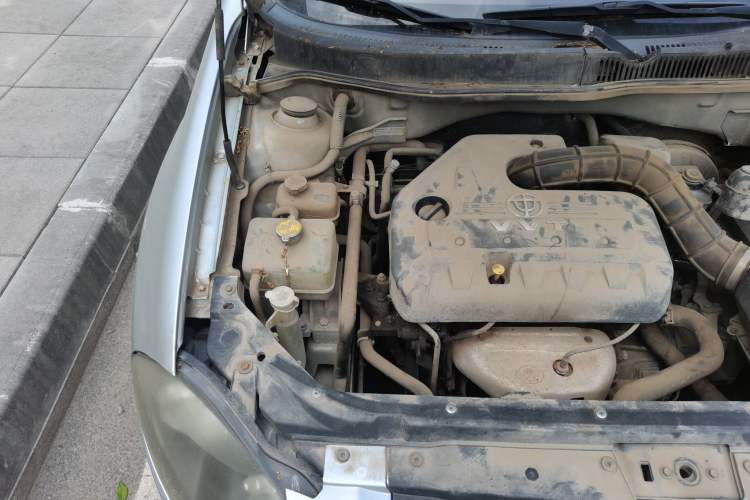 Used Brilliance Junjie FRV 2010 1.3L Manual Comfort Edition Engine Bay Right