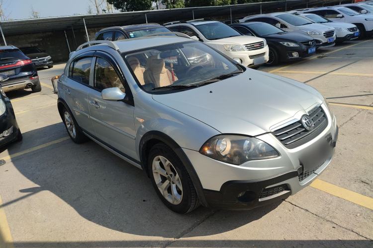 Used Brilliance Junjie FRV 2010 1.5L Automatic Comfort Edition Front Right 45 Deg