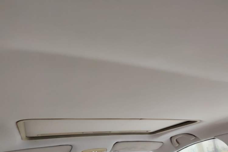 Used Brilliance Junjie FRV 2010 1.3L Manual Luxury Version Headliner
