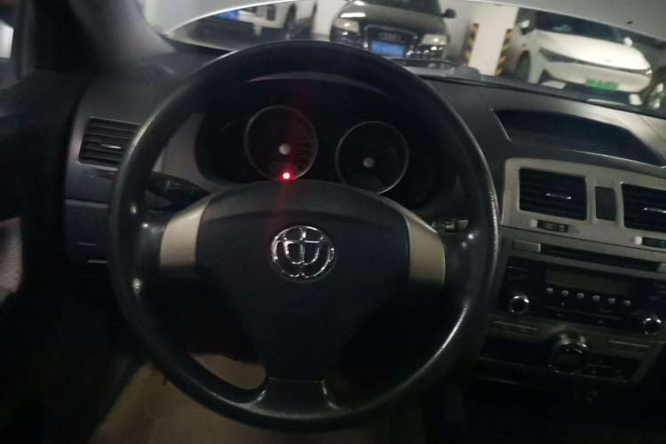 Used Brilliance Junjie FRV 2010 1.3L Manual Luxury Version Steering Wheel