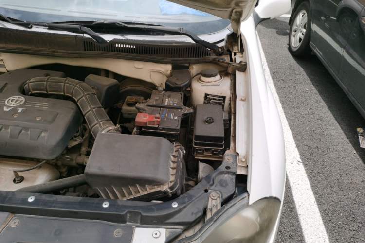 Used Brilliance Junjie FRV 2010 1.3L Manual Comfort Edition Engine Bay Left