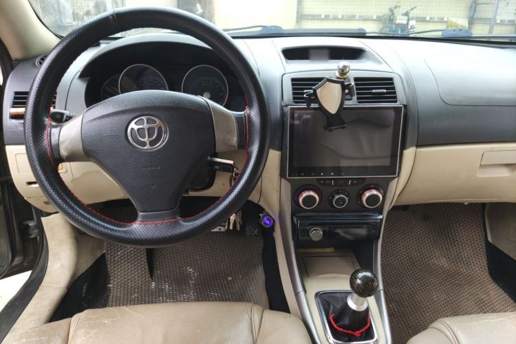 Used Brilliance Junjie FSV 2009 1.5L Manual Comfort Model Center Console