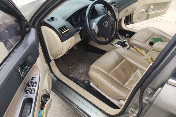 Used Brilliance Junjie FSV 2009 1.5L Manual Comfort Model Driver Seat