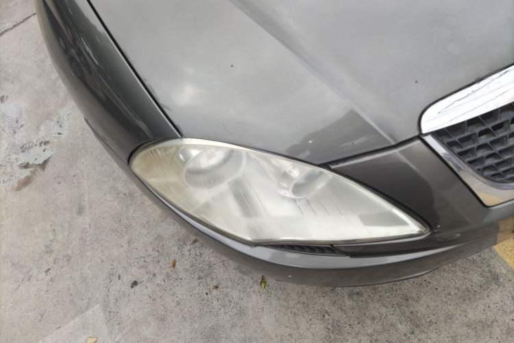 Used Brilliance Junjie FSV 2009 1.5L Manual Comfort Model Right Front Headlight