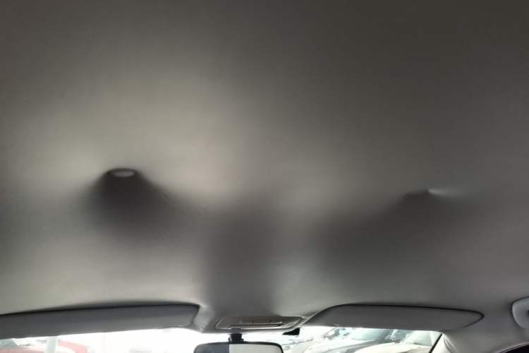 Used Brilliance Junjie FSV 2009 1.6L Automatic Comfort Model Headliner