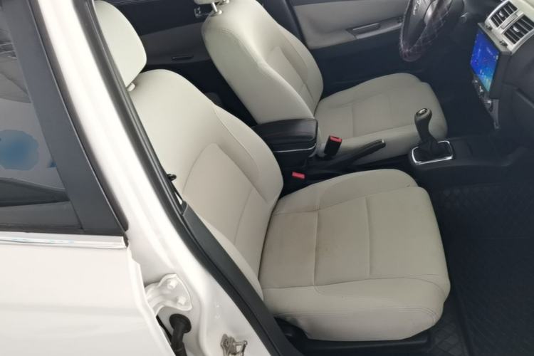 Used Brilliance Junjie FSV 2009 1.6L Automatic Comfort Model Right Front Seat