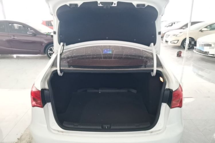 Used Brilliance Junjie FSV 2009 1.6L Automatic Comfort Model Trunk