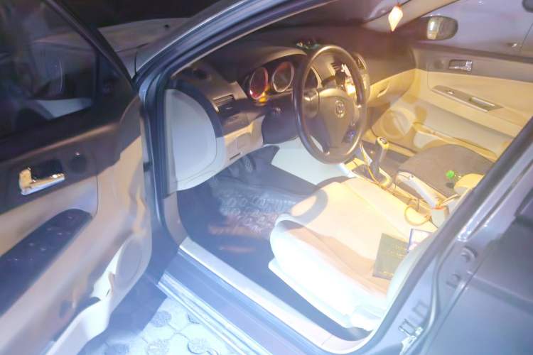 Used Brilliance Junjie FSV 2010 1.5L Manual Comfort Edition Driver Seat