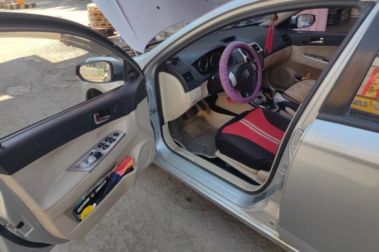 Used Brilliance Junjie FSV 2010 1.5L Manual Classic Trim Driver Seat