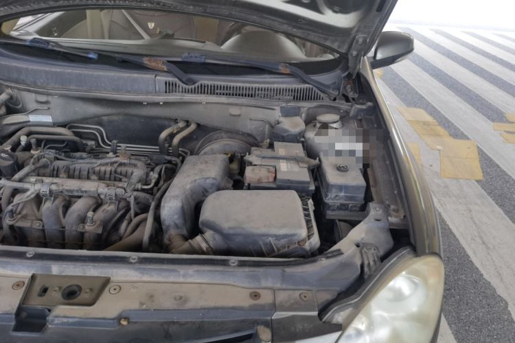 Used Brilliance Junjie FSV 2010 1.5L Manual Elite Edition Engine Bay Left