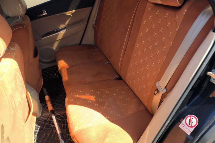 Used Brilliance Junjie FSV 2011 New Edition 1.5L Automatic Comfort Model Left Rear Seat