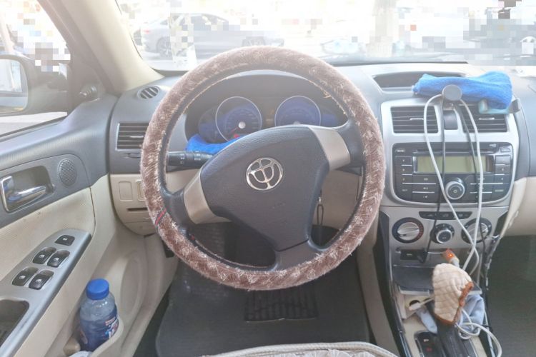 Used Brilliance Junjie FSV 2011 New Edition 1.5L Automatic Comfort Model Steering Wheel