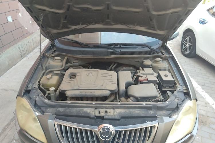 Used Brilliance Junjie FSV 2011 New Edition 1.5L Automatic Luxury Model Engine Bay