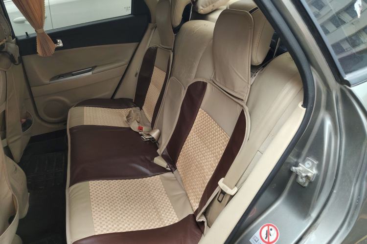 Used Brilliance Junjie FSV 2011 1.5L Automatic Luxury Edition Left Rear Seat