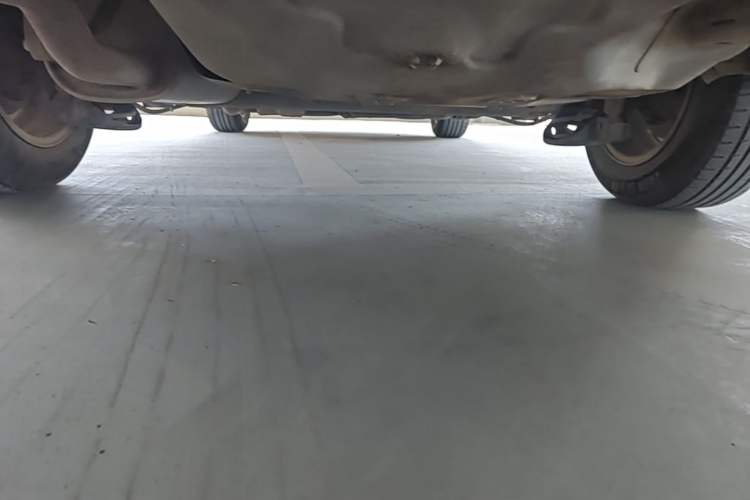 Used Brilliance Junjie FSV 2011 New Edition 1.5L Manual Standard Model Chassis Rear