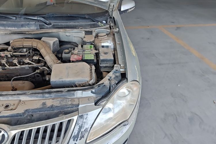 Used Brilliance Junjie FSV 2011 New Edition 1.5L Manual Standard Model Engine Bay Left