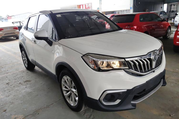 Used Brilliance V3 2017 1.5L Automatic Comfort Model Exterior 2