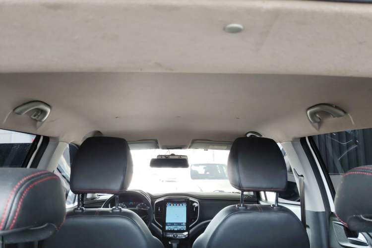 Used Brilliance V3 2017 1.5L Automatic Comfort Model Headliner