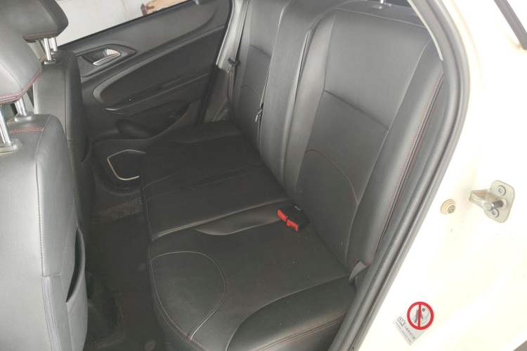 Used Brilliance V3 2017 1.5L Automatic Comfort Model Interior 4