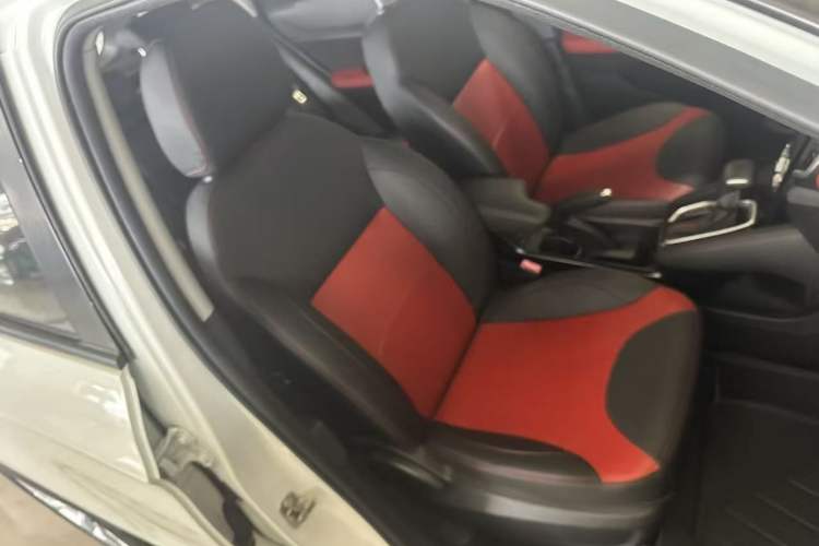 Used Brilliance V3 2017 1.5L Automatic Smart Version Interior 8