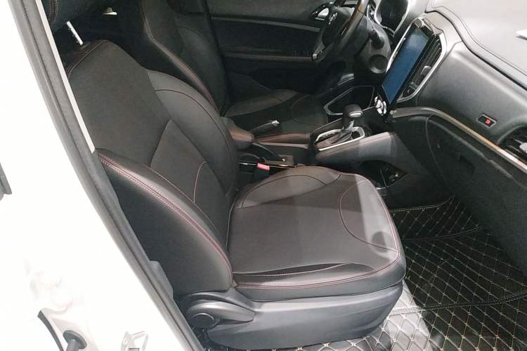 Used Brilliance V3 2017 1.5L Automatic Smart Version Right Front Seat