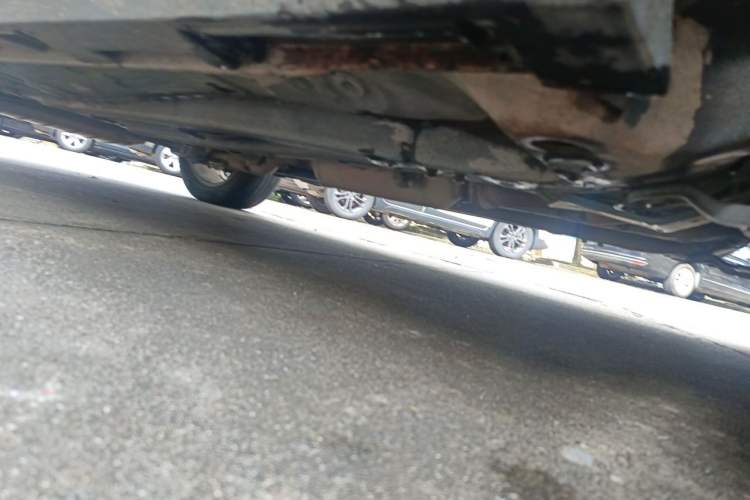 Used Brilliance V3 2015 1.5L Manual Comfort Model Chassis Front Right