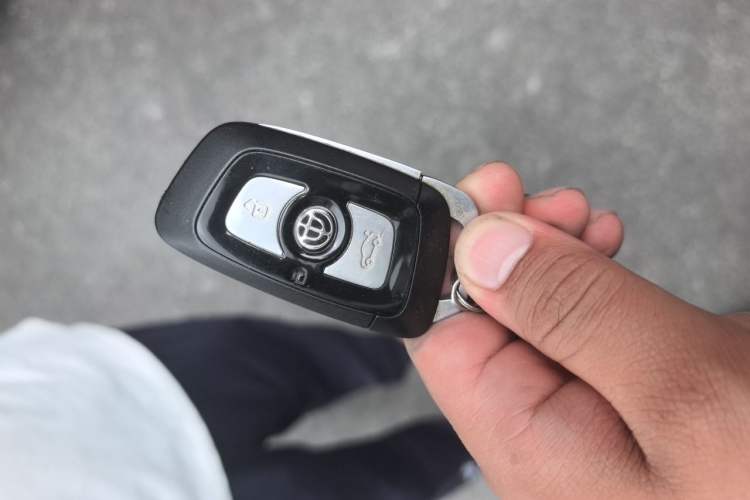 Used Brilliance V3 2015 1.5T Automatic Flagship Model Vehicle Key