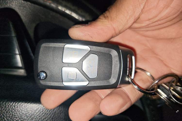 Used Brilliance V3 2015 1.5L Automatic Comfort Edition Vehicle Key