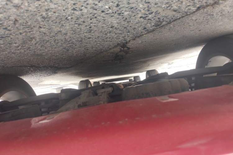 Used Brilliance V3 2015 1.5L Manual Base Version Chassis Front
