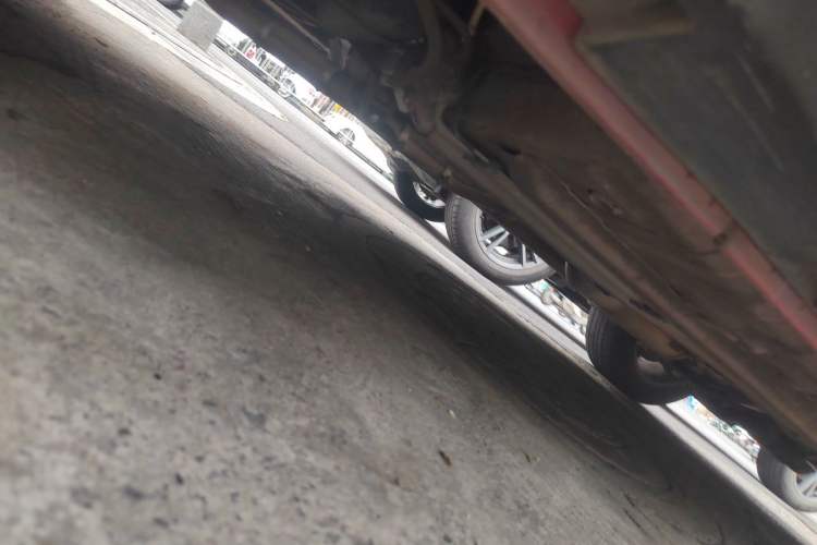 Used Brilliance V3 2015 1.5L Manual Base Version Chassis Rear Right