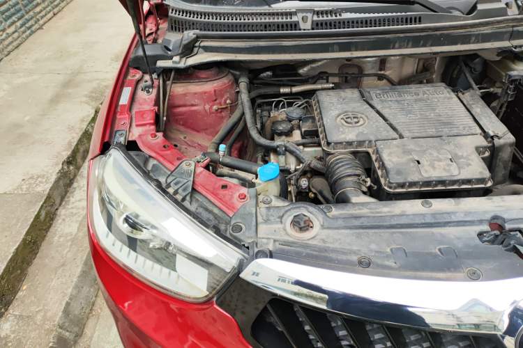 Used Brilliance V3 2015 1.5L Automatic Smart Version Engine Bay Right