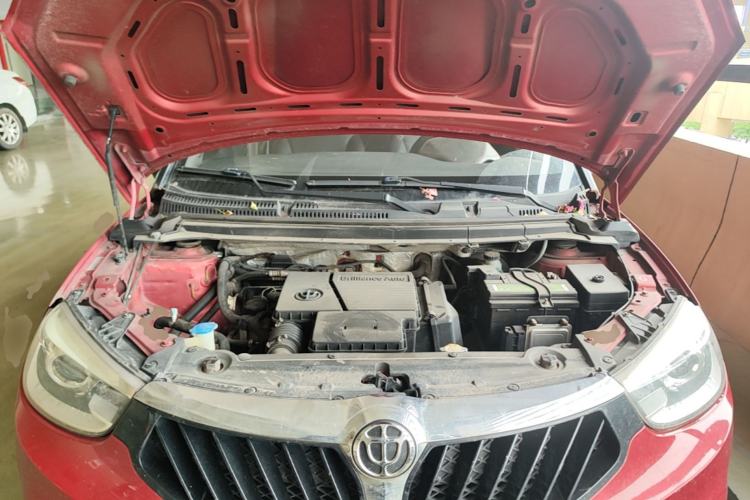 Used Brilliance V3 2015 1.5L Automatic Smart Version Engine Bay