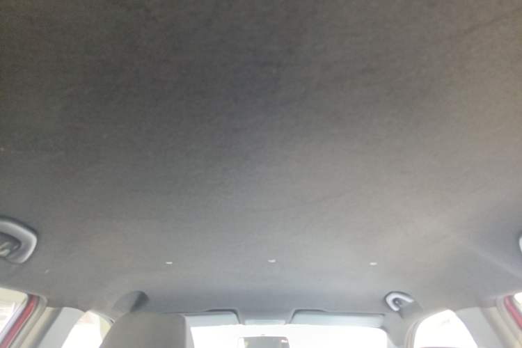 Used Brilliance V3 2015 1.5L Automatic Comfort Edition Headliner
