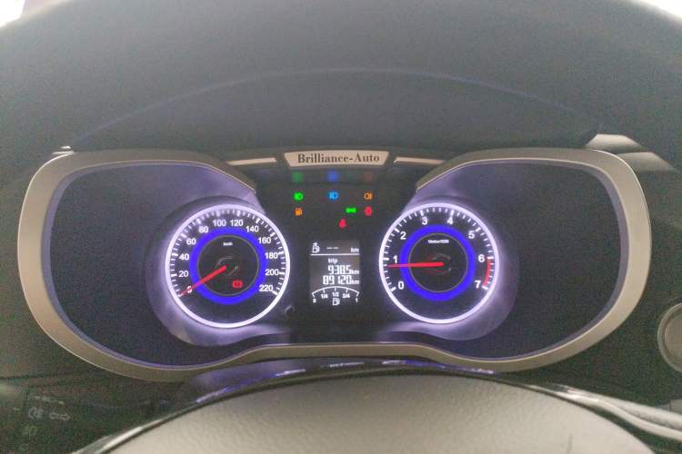 Used Brilliance V3 2015 1.5L Manual Comfort Model Instrument Cluster