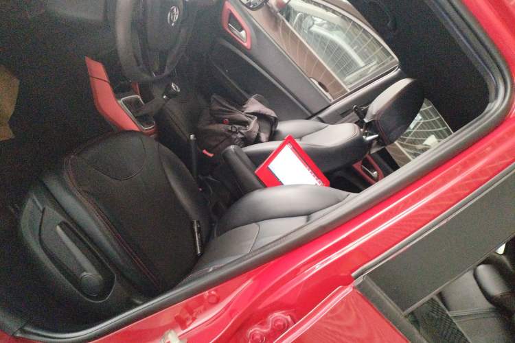 Used Brilliance V3 2015 1.5L Manual Comfort Model Left Front Seat