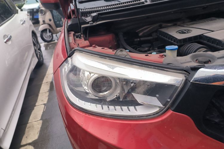 Used Brilliance V3 2015 1.5L Manual Smart Version Right Front Headlight