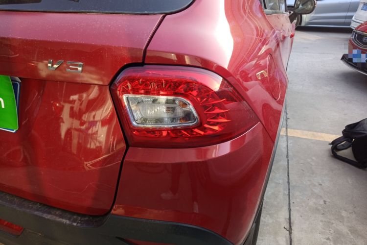 Used Brilliance V3 2015 1.5L Automatic Comfort Edition Right Rear Taillight