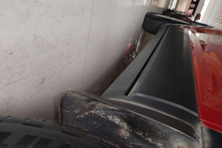 Used Brilliance V3 2015 1.5L Manual Comfort Model Right Side Sill