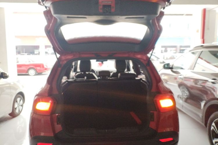 Used Brilliance V3 2015 1.5L Manual Comfort Model Trunk