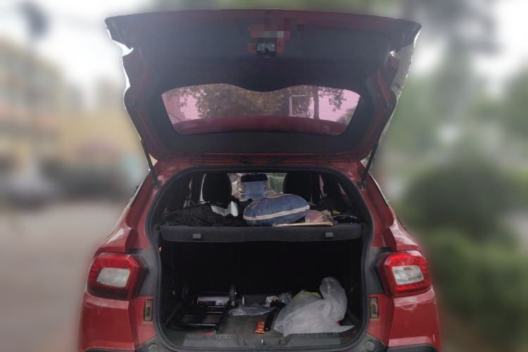 Used Brilliance V3 2015 1.5L Manual Smart Version Trunk