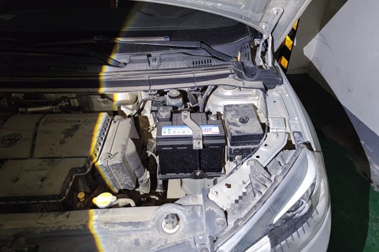 Used Brilliance V3 2015 1.5L Manual Comfort Model Engine Bay Left