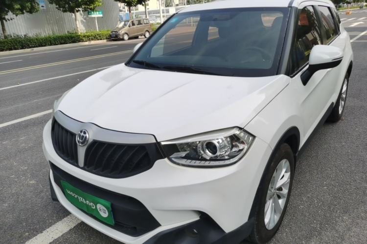 Used Brilliance V3 2015 1.5L Manual Comfort Model Guazi used car, China used car export, Used car for sale, Used cars, Cheapest cars for sale