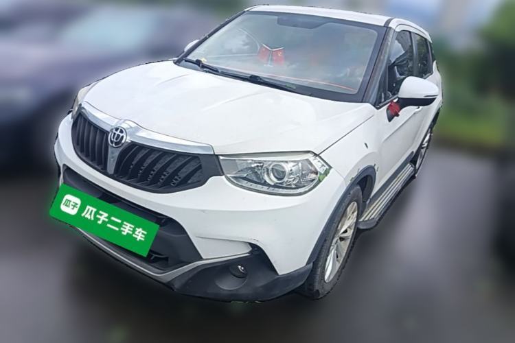 Gebrauchter Brilliance V3 2015 1.5L Automatic Smart Version Guazi used car, China used car export, Used car for sale, Used cars, Cheapest cars for sale