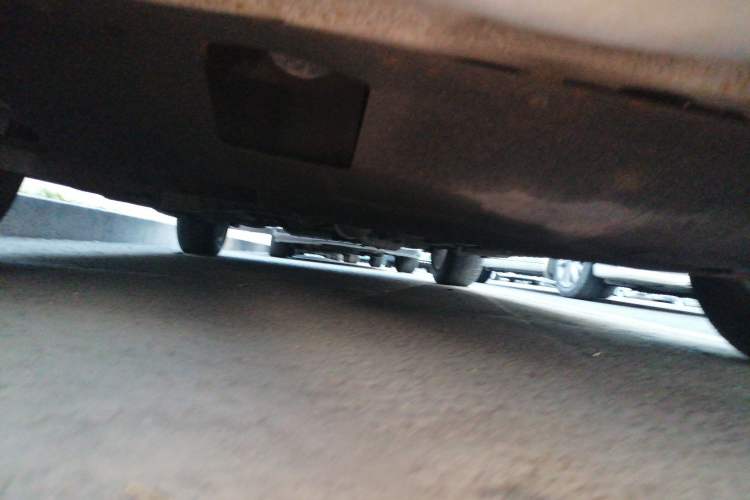 Used Brilliance V3 2015 1.5L Automatic Smart Version Chassis Front