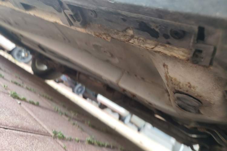 Used Brilliance V3 2015 1.5L Manual Smart Version Chassis Front Right