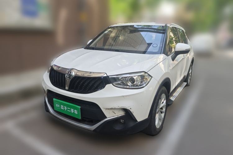 Used Brilliance V3 2015 1.5L Manual Smart Version Guazi used car, China used car export, Used car for sale, Used  cars, Cheapest cars for sale