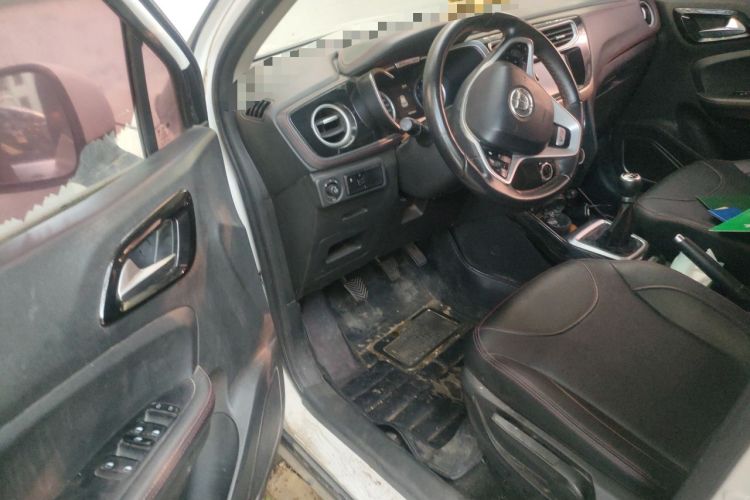 Used Brilliance V3 2015 1.5L Manual Smart Version Driver Seat