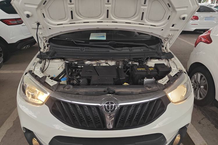 Used Brilliance V3 2015 1.5L Automatic Smart Version Engine Bay
