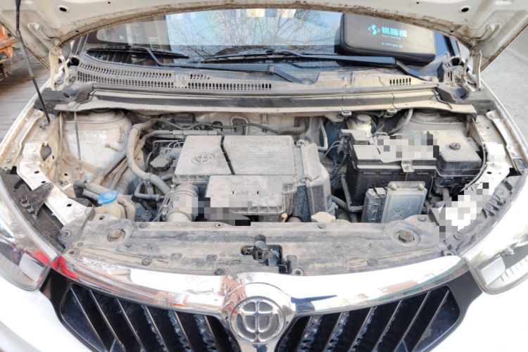 Used Brilliance V3 2015 1.5L Automatic Elite Model Engine Bay