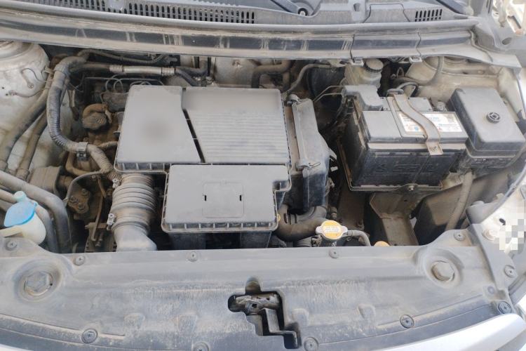 Used Brilliance V3 2015 1.5L Manual Base Version Engine Bay